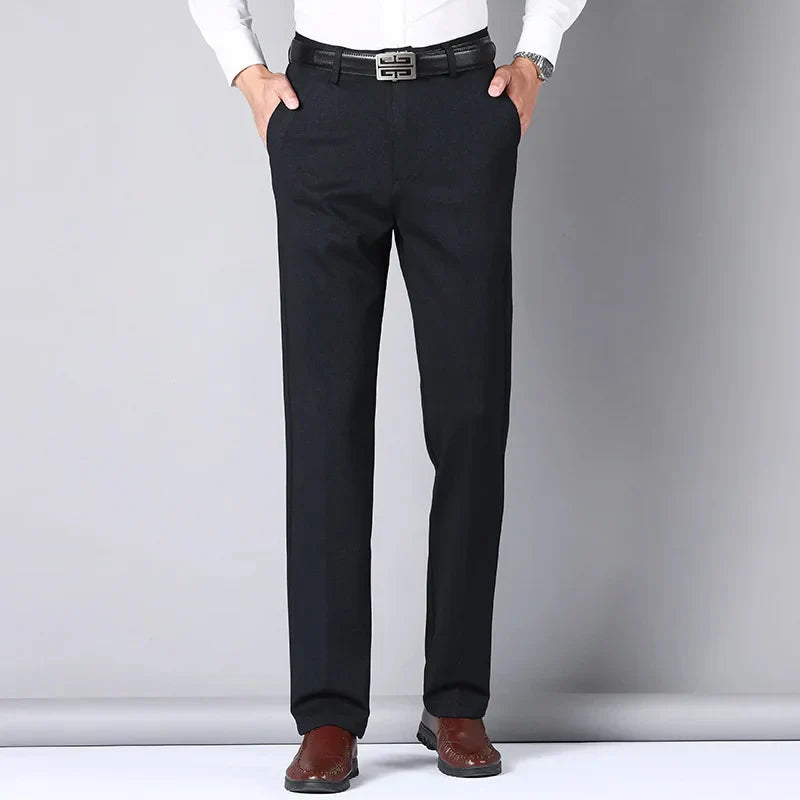 (COMPRE 1 LEVE 2) Calça Social Traço Fino + Cinto Social Couro